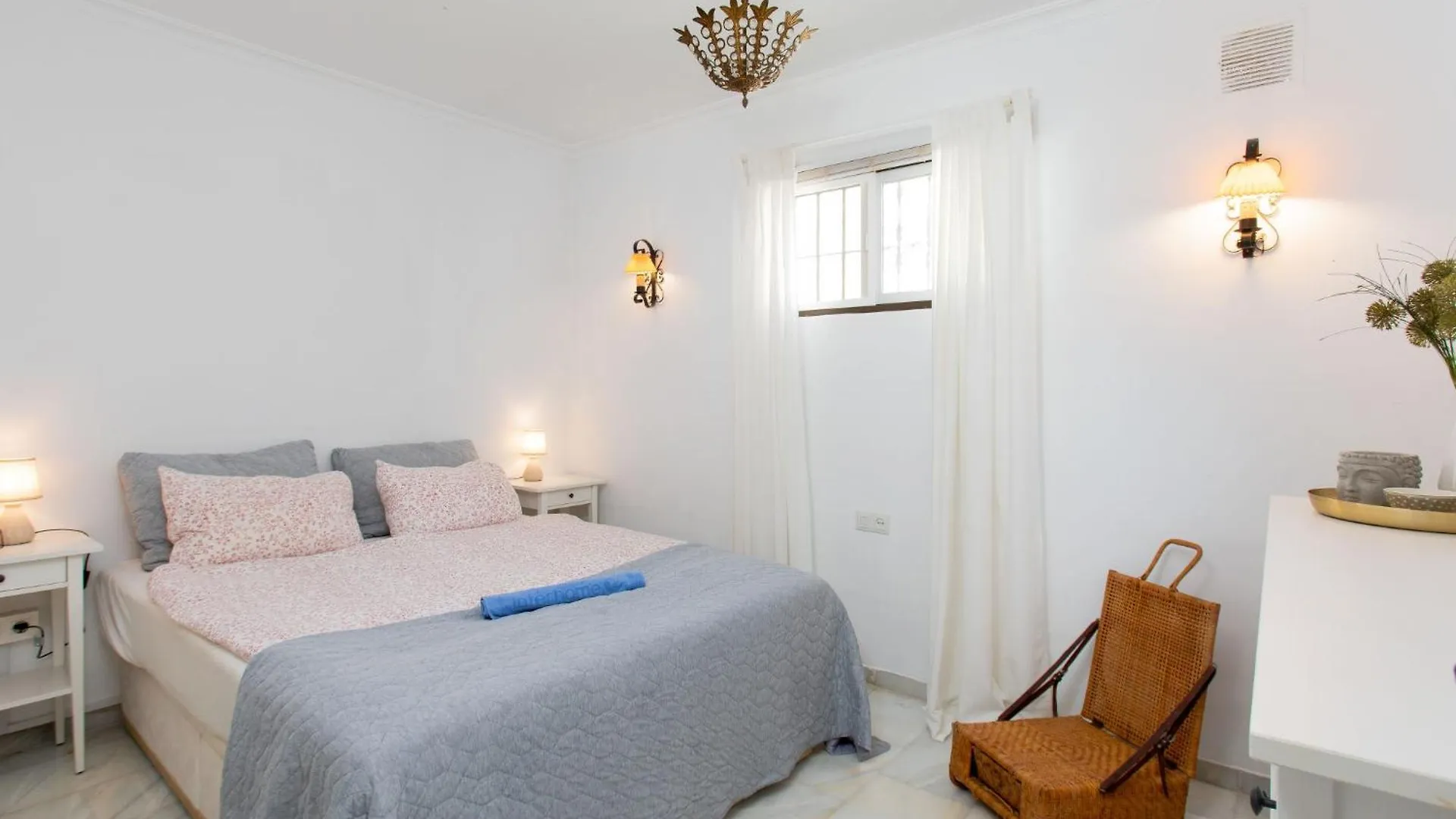 Villa Las Brisas By Interhome Nerja